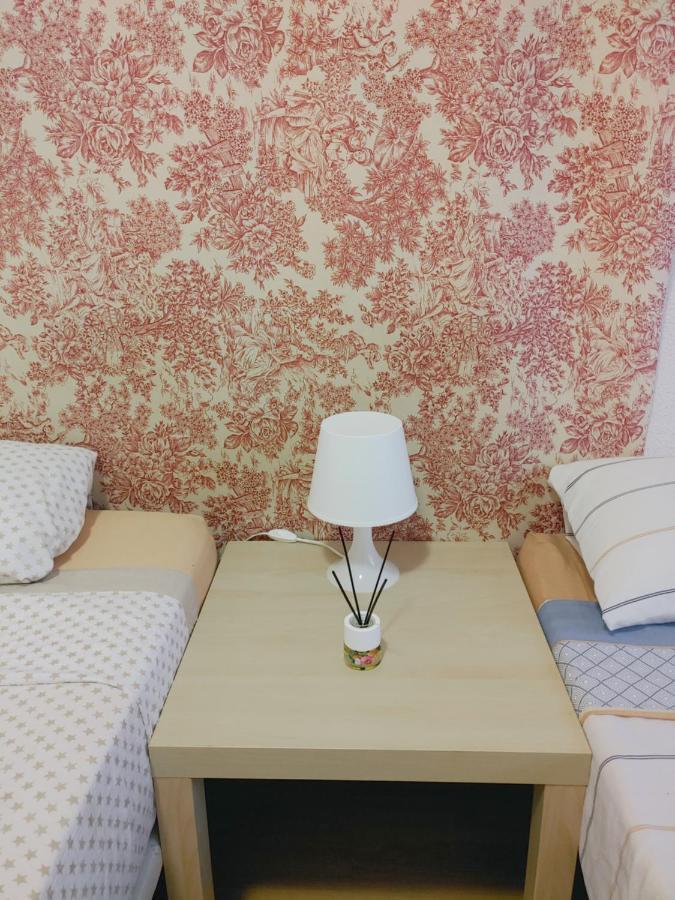 Comoda Habitacion Privada Валенсия Екстериор снимка